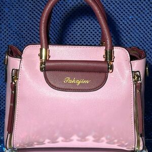 Pahajim Crossbody Bag 10” x 8” x 4” NWOT